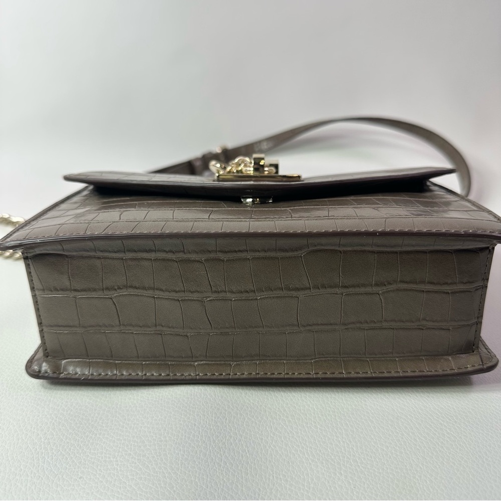 NEW DKNY WOMEN’S ELISSA SMALL FLAP EMBOSSED CROSSBODY BAG - Picture 10 of 11